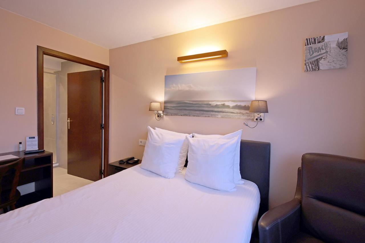 Hotel Uilenspiegel Nieuwpoort Esterno foto