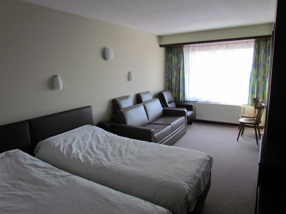 Hotel Uilenspiegel Nieuwpoort Esterno foto