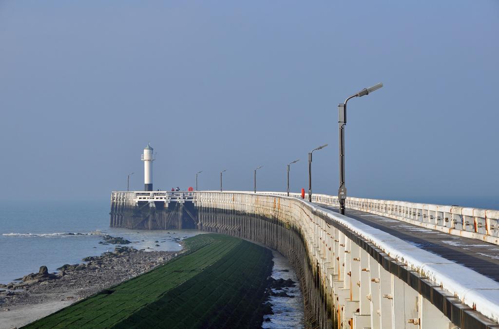 Hotel Uilenspiegel Nieuwpoort Esterno foto